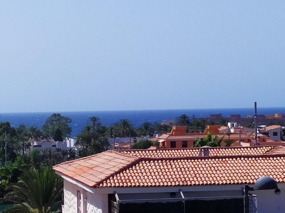 2 Bedroom Bright Apartment Tenerife Costa Del Silencio Exteriör bild